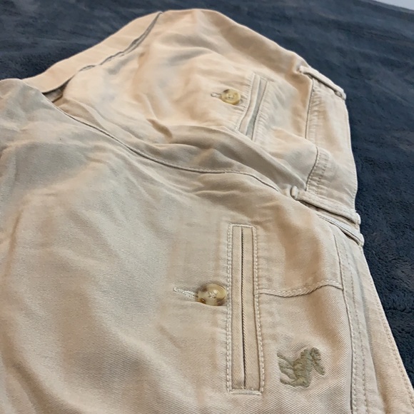 Abercrombie & Fitch Khaki Shorts Size 4 - Picture 4 of 5